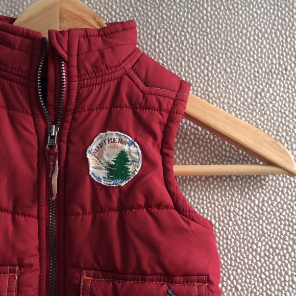 18 Month Oshkosh Vest Baby Boy - Picture 2 of 5